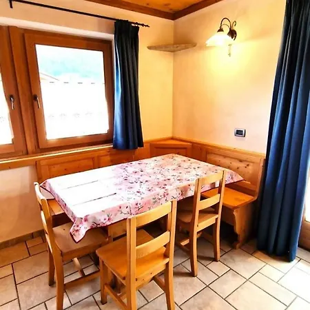 Appartamenti Neve By Livigno Accomodation Exterior photo
