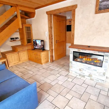 Appartamenti Neve By Livigno Accomodation Exterior photo